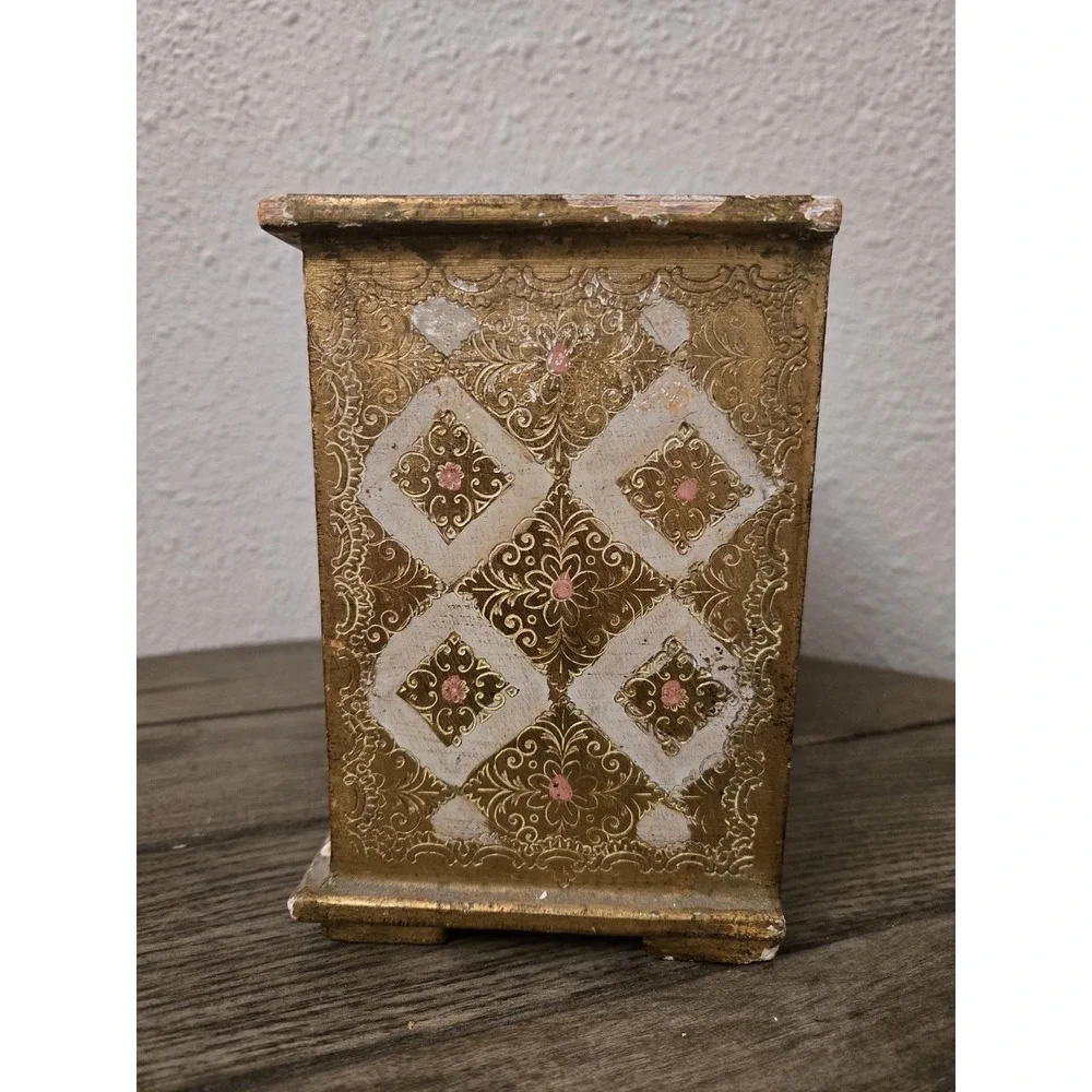 VINTAGE ITALIAN FLORENTINE JEWELRY BOX CHEST 3 DRAWER Gold Cream Pink 6.5